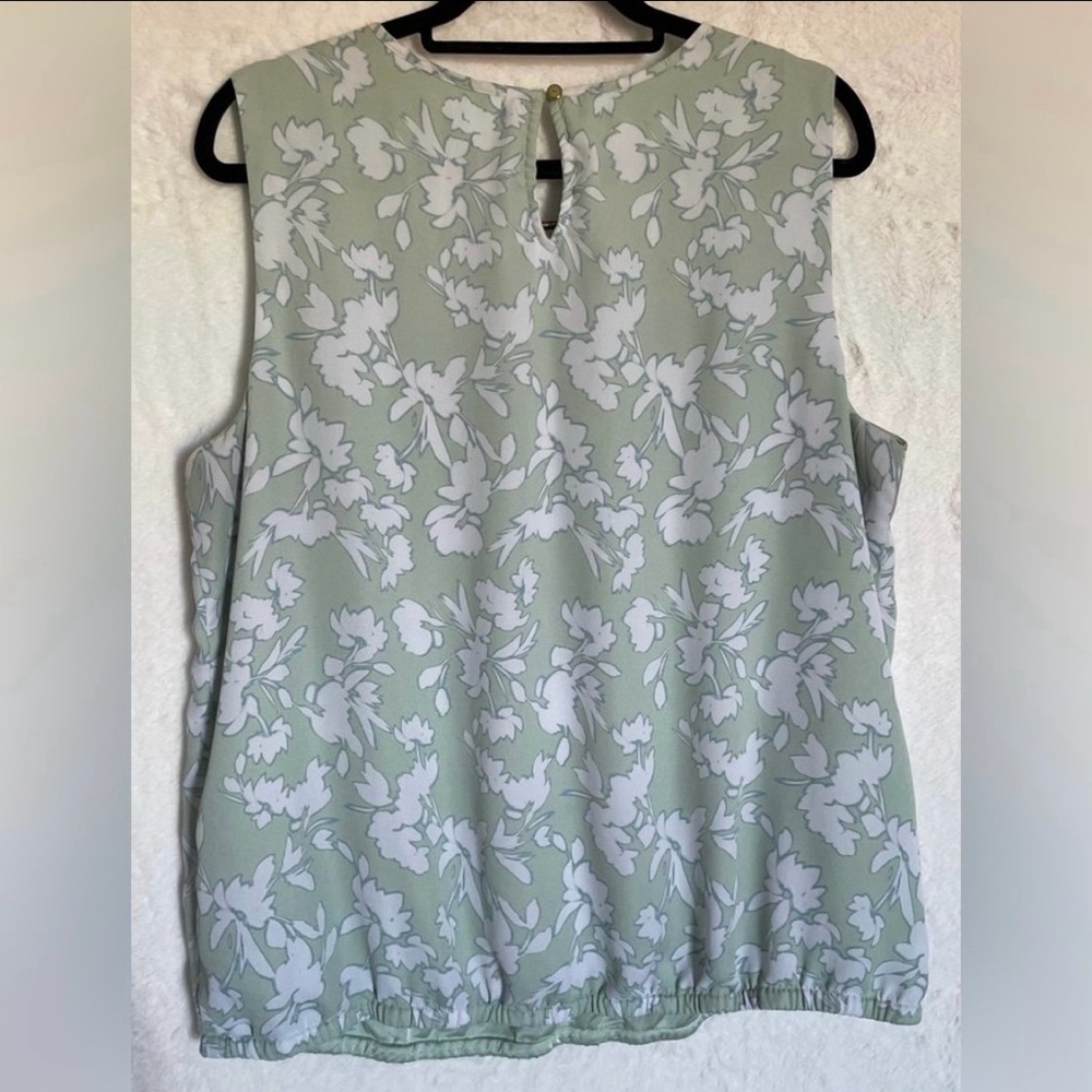 Liz Claiborne XL Floral Blouse - Picture 4 of 5